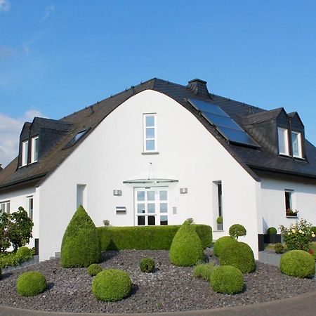 Ferienwohnung Auf Der Moselhoehe - Naehe Koblenz Und Cochem ดีบลิค ภายนอก รูปภาพ