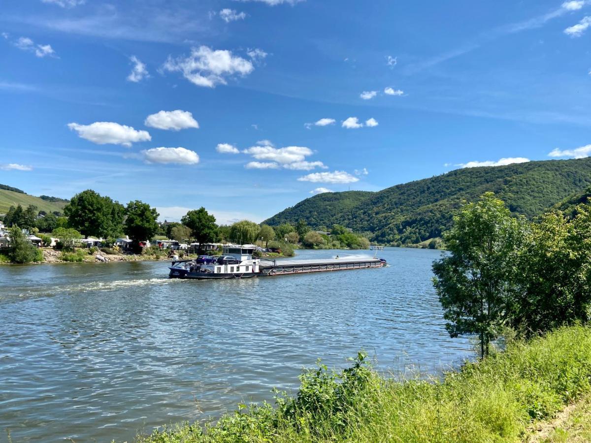 Ferienwohnung Auf Der Moselhoehe - Naehe Koblenz Und Cochem ดีบลิค ภายนอก รูปภาพ