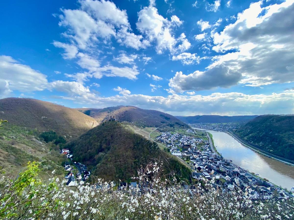 Ferienwohnung Auf Der Moselhoehe - Naehe Koblenz Und Cochem ดีบลิค ภายนอก รูปภาพ